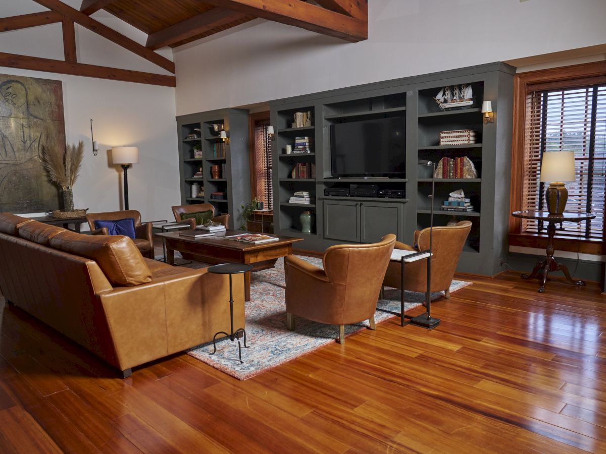 Hank's Loft